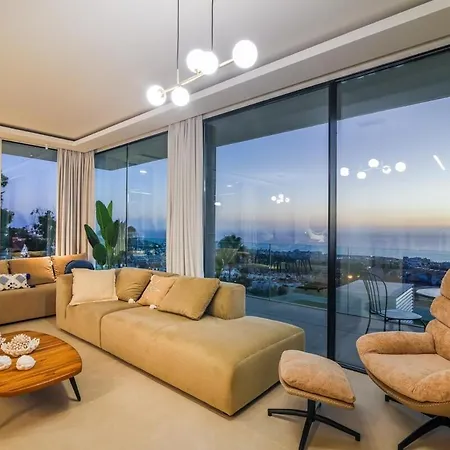 Villa Lux New C With Priv Heated Pool, Ocean View