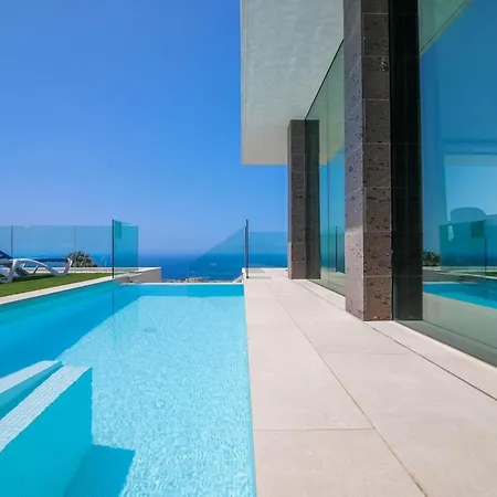 Lux New C With Priv Heated Pool, Ocean View Villa