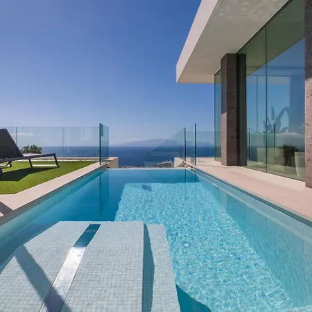 Willa New C With Priv Heated Pool, Ocean View The View Tenerife Costa Adeje (Tenerife)