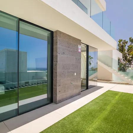 New C With Priv Heated Pool, Ocean View The View Tenerife Villa