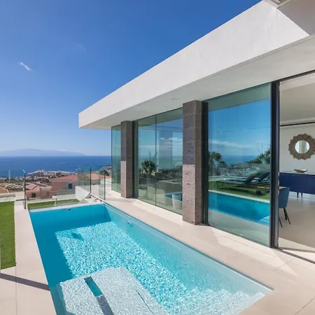 New C With Priv Heated Pool, Ocean View The View Tenerife * Costa Adeje (Tenerife)