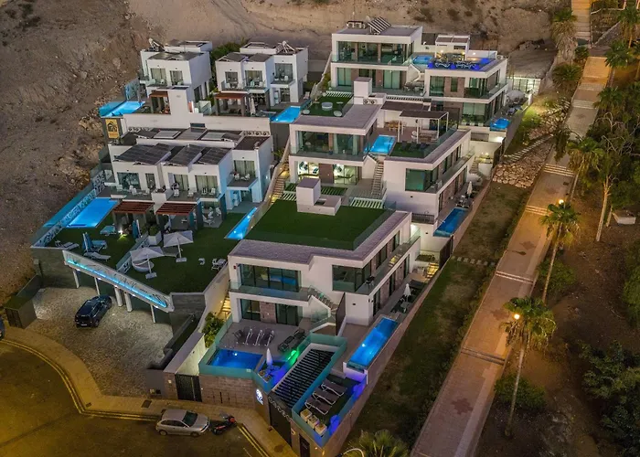 Вилла Lux New C With Priv Heated Pool, Ocean View Адехе